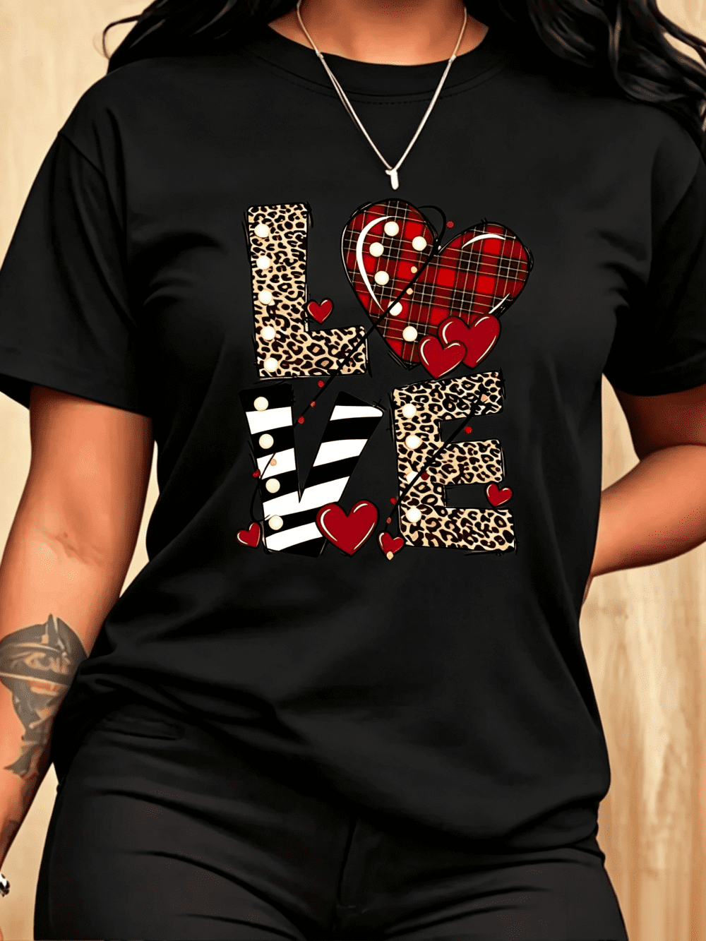 Women's LOVE Leopard Plaid Heart Graphic T-Shirt, Valentines Day Short Sleeve Casual Tee