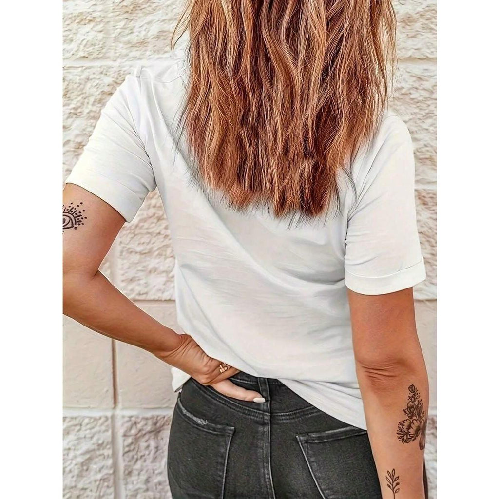 Women's Oversized Heart Music Note Print Tee, Soft Breathable Round Neck, All-Season Casual Top, Machine Washable, Perfect Holiday Gift & Daily Wear